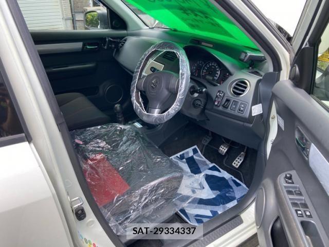 Suzuki SWIFT 2007-08 8317462-24