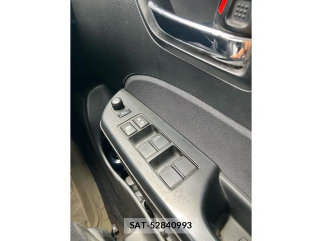 Suzuki SWIFT 2011-07 8317464-11