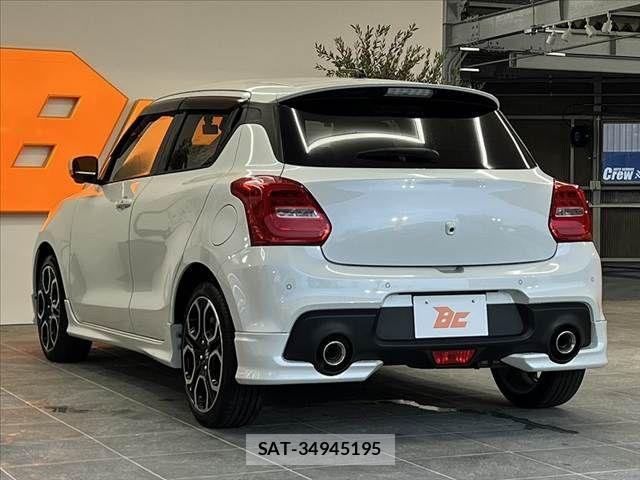 Suzuki SWIFT 2024-01 8317450-12