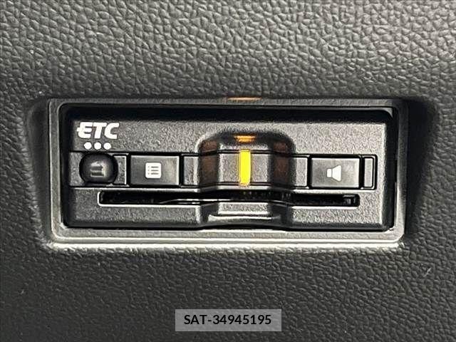 Suzuki SWIFT 2024-01 8317450-29