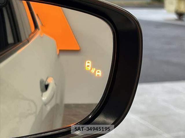 Suzuki SWIFT 2024-01 8317450-4