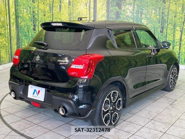 Suzuki SWIFT 2022-06 8317449-16