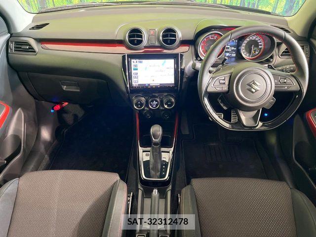 Suzuki SWIFT 2022-06 8317449-1