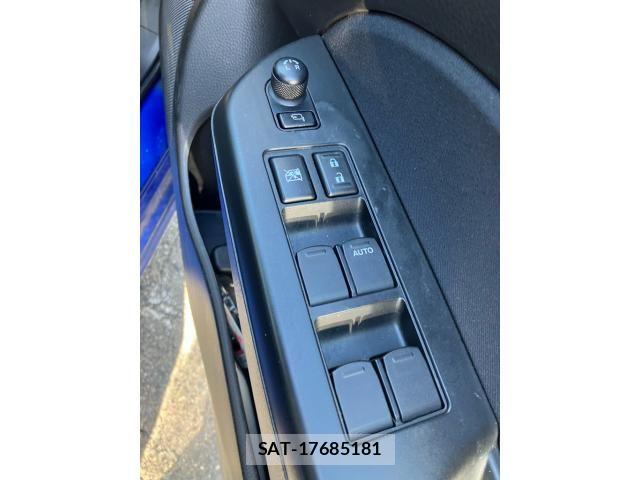 Suzuki SWIFT 2016-03 8317458-6