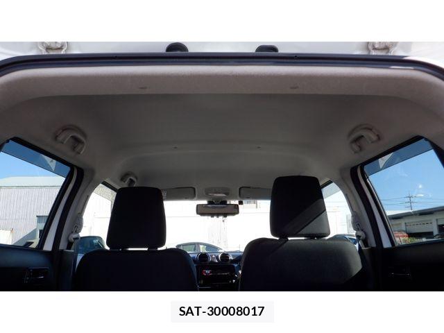Suzuki SWIFT 2021-05 8317452-11