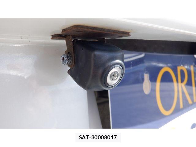 Suzuki SWIFT 2021-05 8317452-22
