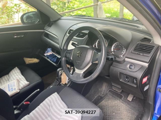 Suzuki SWIFT 2011-08 8317465-10