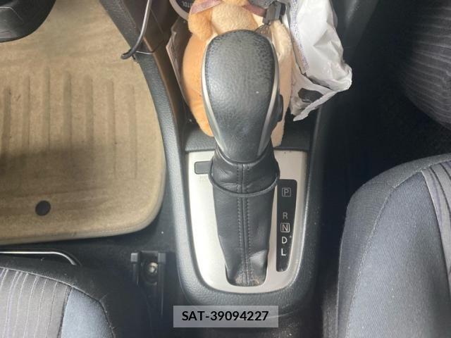 Suzuki SWIFT 2011-08 8317465-17