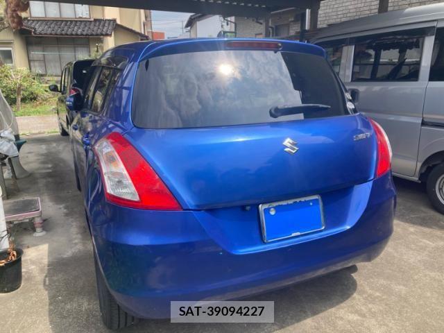 Suzuki SWIFT 2011-08 8317465-1