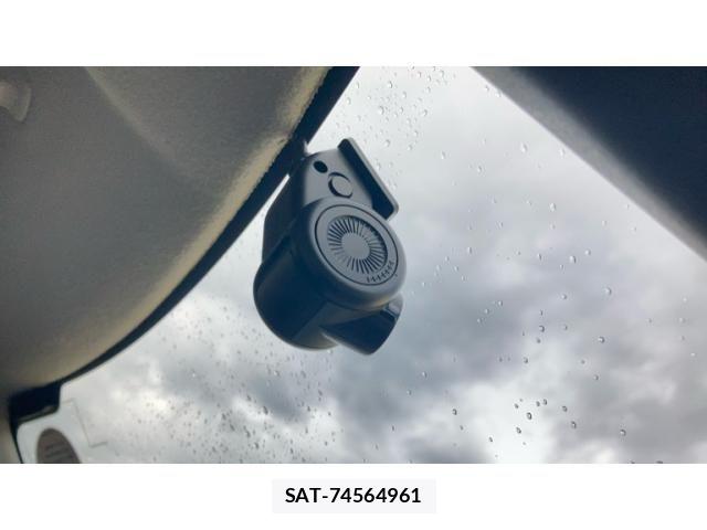 Suzuki SWIFT 2025-10 8317446-16