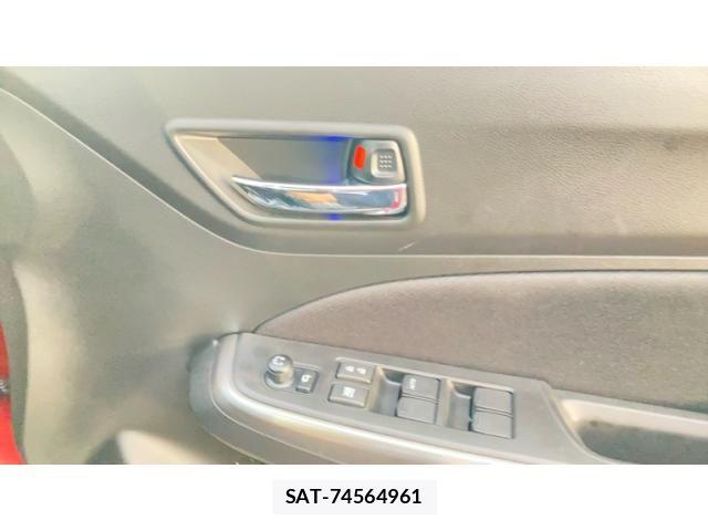 Suzuki SWIFT 2025-10 8317446-17