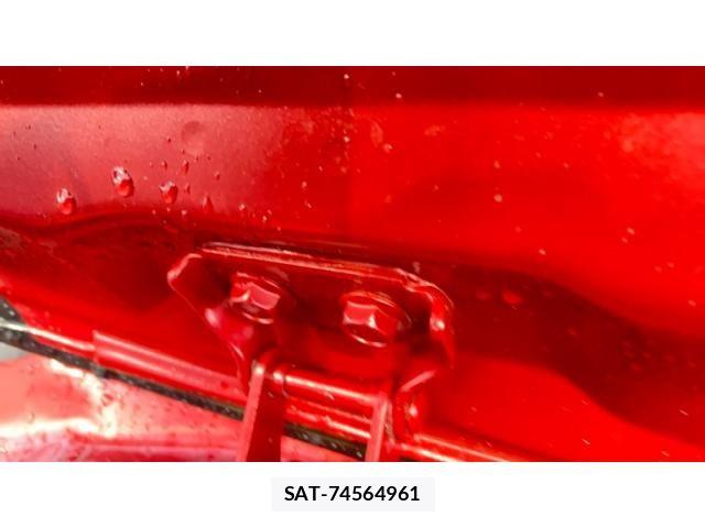 Suzuki SWIFT 2025-10 8317446-25