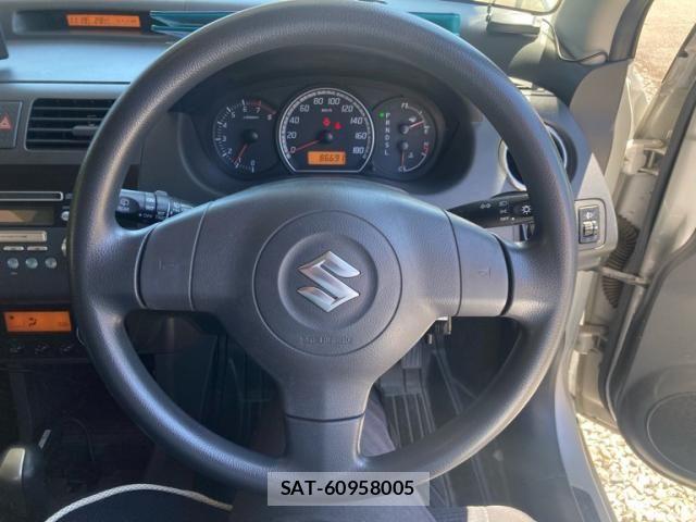 Suzuki SWIFT 2009-09 8338104-18