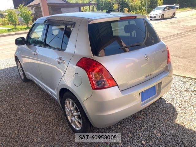 Suzuki SWIFT 2009-09 8338104-4