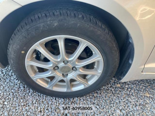 Suzuki SWIFT 2009-09 8338104-6