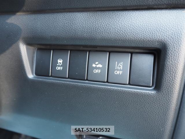 Suzuki SWIFT 2017-11 8338091-13