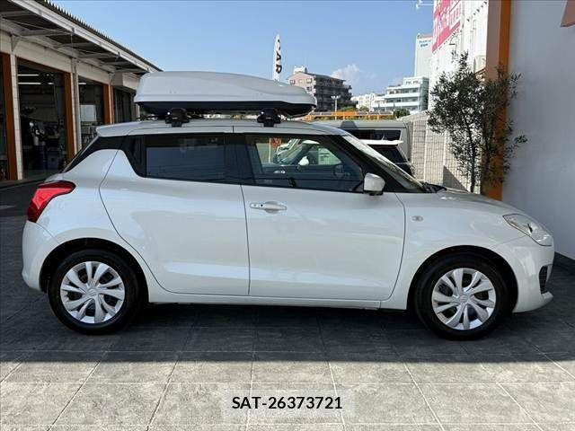 Suzuki SWIFT 2022-02 8338094-11
