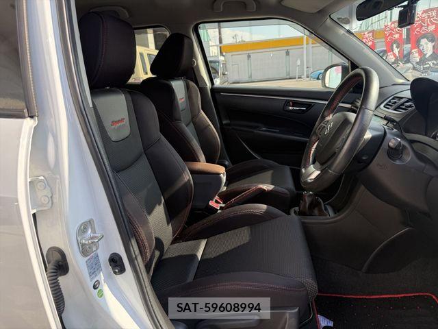 Suzuki SWIFT 2015-10 8338099-14