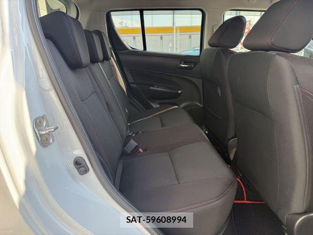 Suzuki SWIFT 2015-10 8338099-15