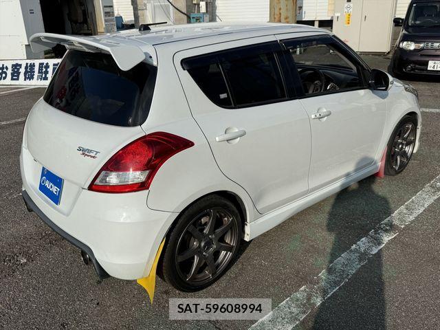 Suzuki SWIFT 2015-10 8338099-4