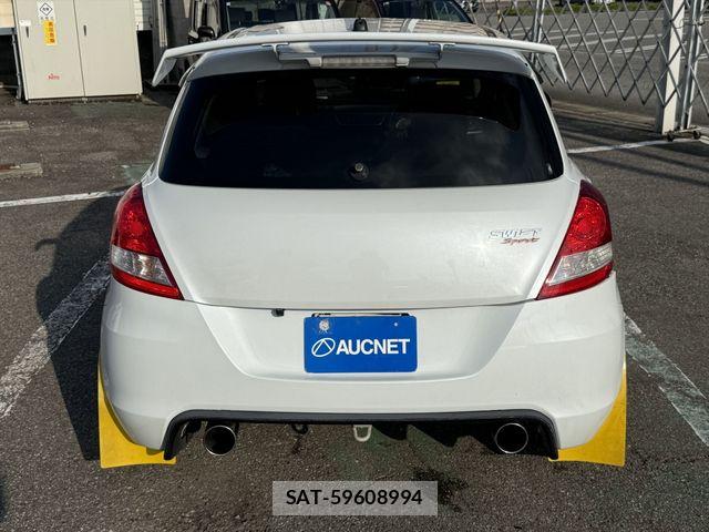 Suzuki SWIFT 2015-10 8338099-5