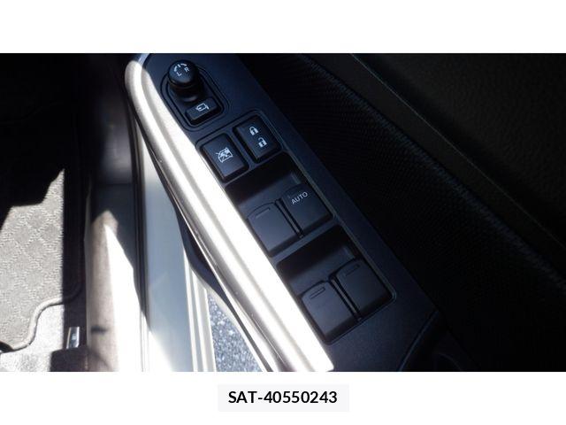 Suzuki SWIFT 2021-05 8338093-24