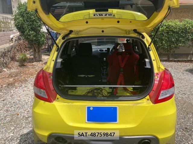 Suzuki SWIFT 2013-01 8338103-11