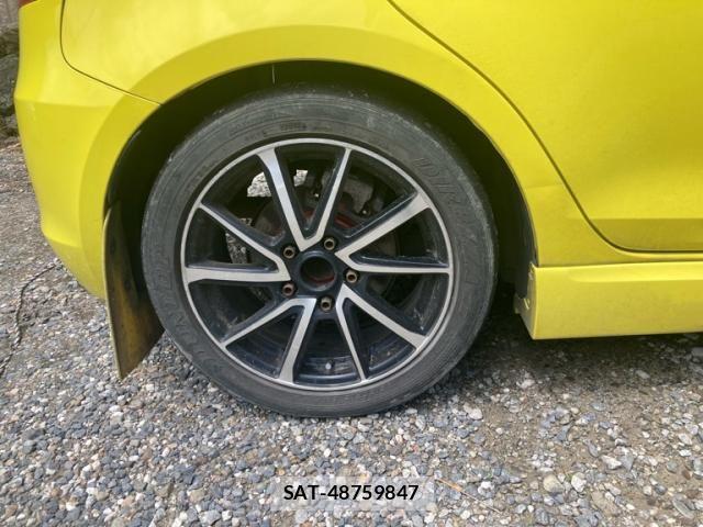 Suzuki SWIFT 2013-01 8338103-4