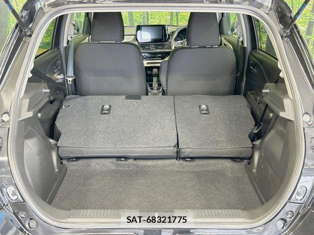 Suzuki SWIFT 2025-01 8338088-9
