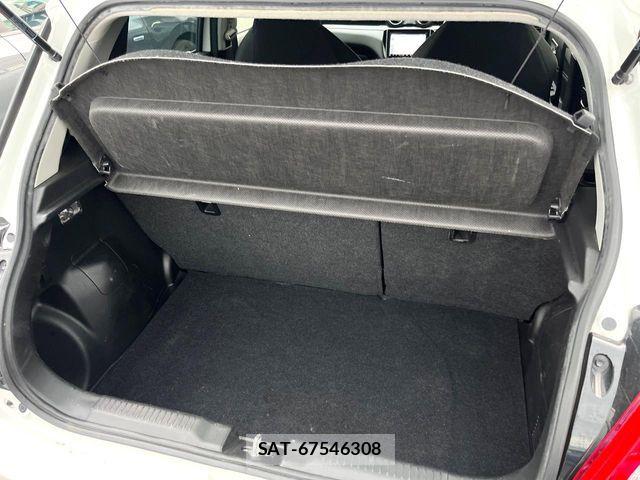 Suzuki SWIFT 2023-03 8338080-9