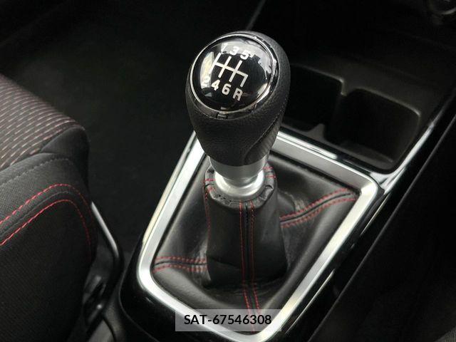 Suzuki SWIFT 2023-03 8338080-4
