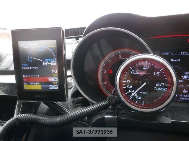 Suzuki SWIFT 2019-08 8338092-6