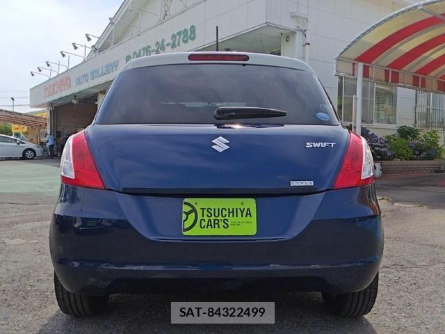 Suzuki SWIFT 2015-10 8338097-10