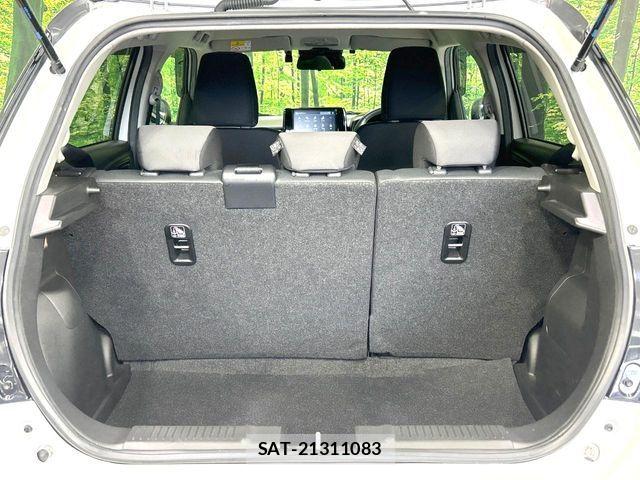 Suzuki SWIFT 2024-02 8338085-9