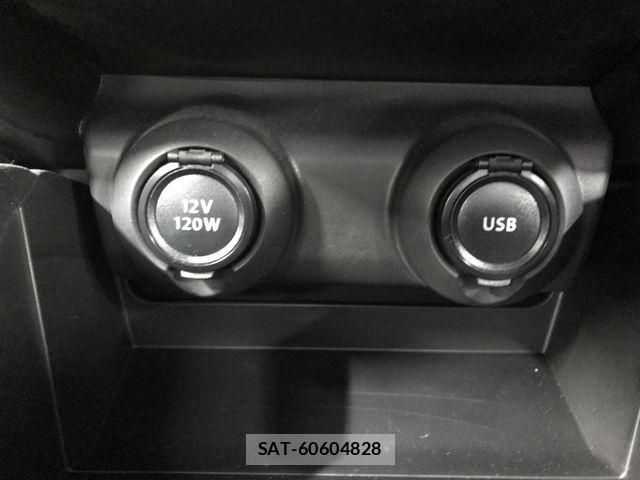 Suzuki SWIFT 2017-07 8338098-24