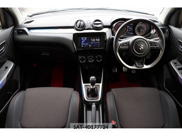 Suzuki SWIFT 2025-10 8338083-1