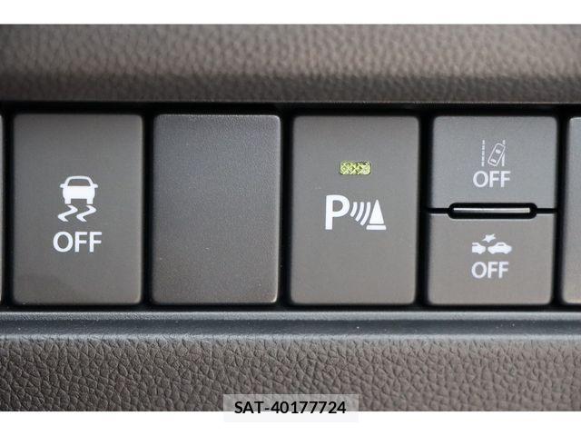 Suzuki SWIFT 2025-10 8338083-19
