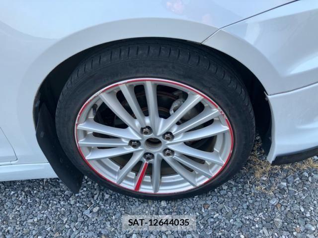 Suzuki SWIFT 2014-04 8338101-2