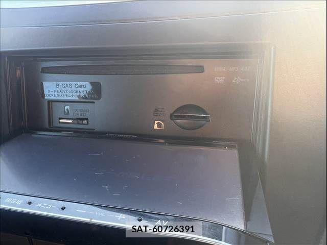 Suzuki SWIFT 2013-08 8338102-18