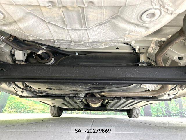 Suzuki SWIFT 2022-09 8338090-18