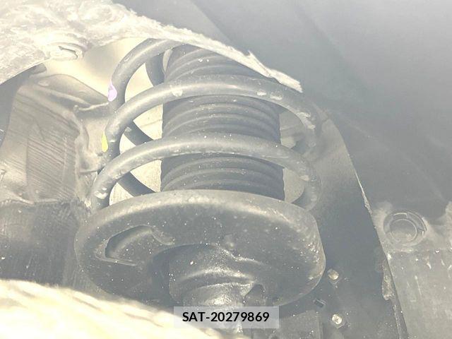Suzuki SWIFT 2022-09 8338090-19