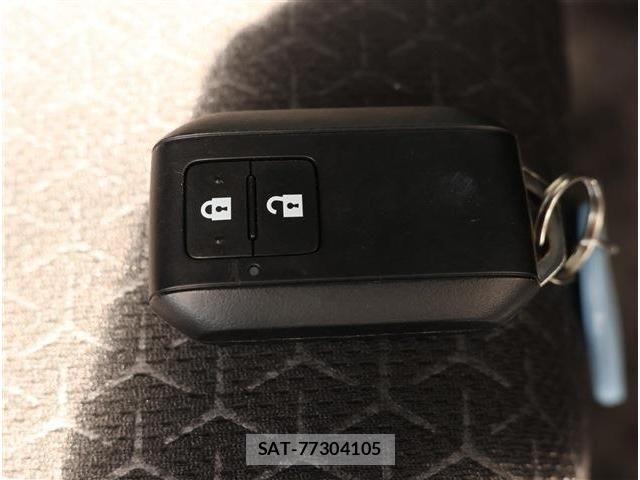Suzuki SWIFT 2019-06 8355701-15