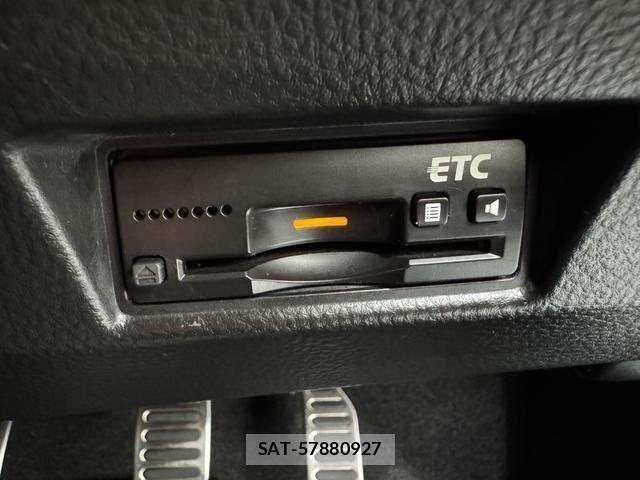 Suzuki SWIFT 2014-03 8355700-27
