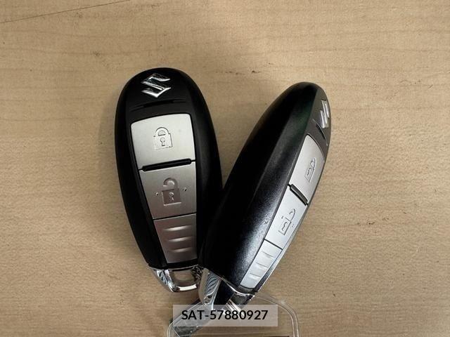 Suzuki SWIFT 2014-03 8355700-29