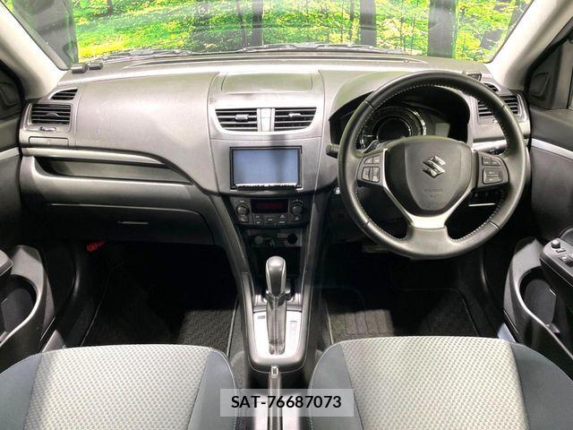Suzuki SWIFT 2014-10 8355702-1