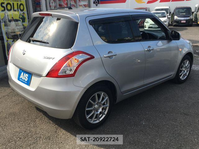 Suzuki SWIFT 2011-09 8355704-5