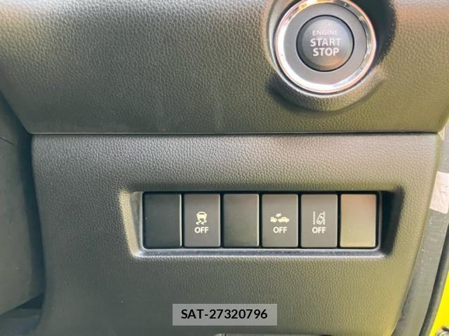 Suzuki SWIFT 2017-11 8369121-15