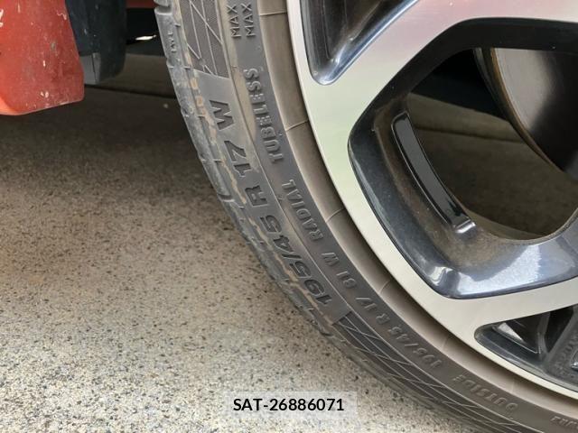 Suzuki SWIFT 2021-03 8369109-6