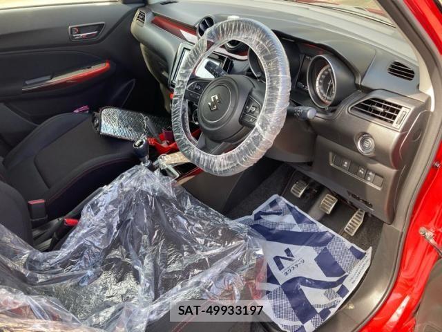 Suzuki SWIFT 2022-04 8369110-12