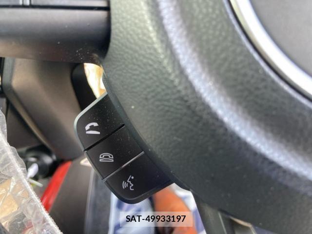 Suzuki SWIFT 2022-04 8369110-19